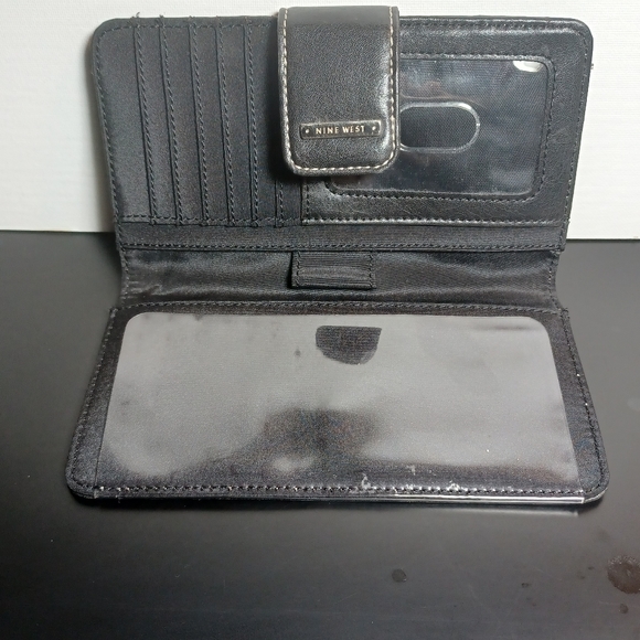 Nine west black wallet - Picture 10 of 15